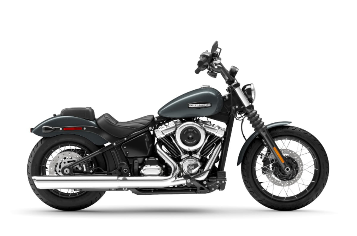 Harley Davidson Street Bob right side shot purple